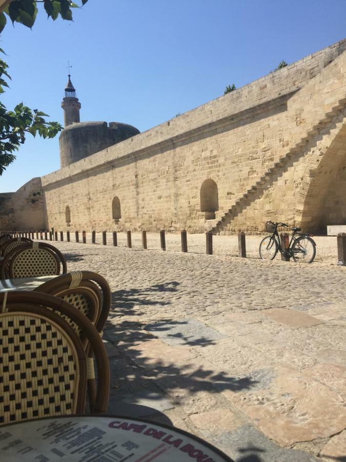 Au Coeur Des Remparts Διαμέρισμα Aigues-Mortes Εξωτερικό φωτογραφία
